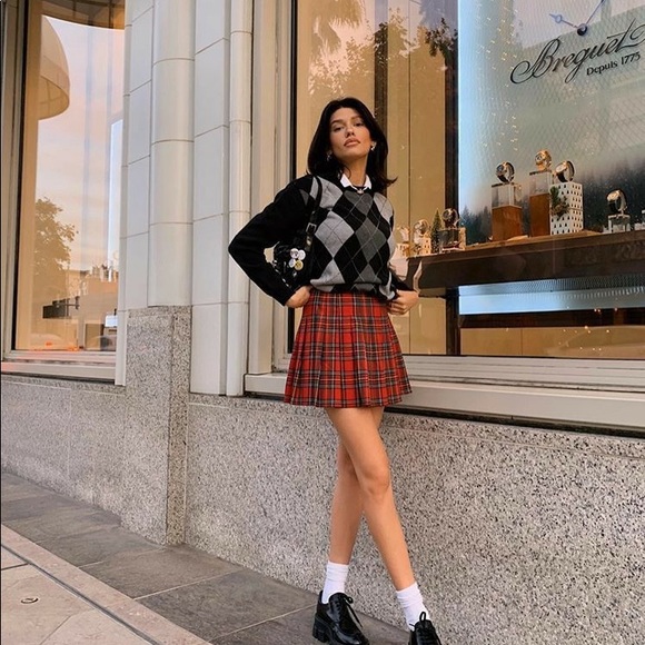 PINTEREST MYSTERY BOX - Picture 3 of 8